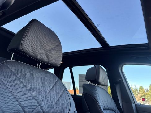 Used 2026 BMW X5 xDrive40i image 14