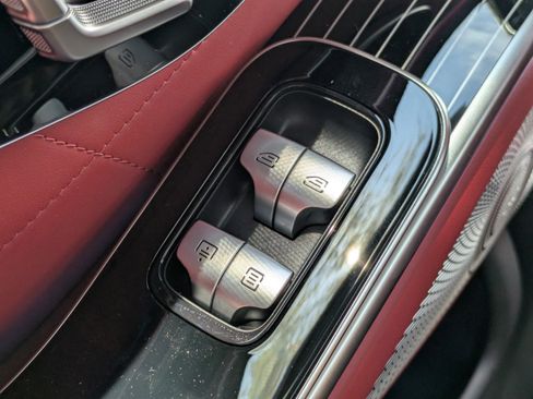 New 2026 Mercedes-Benz S 580 4MATIC Sedan image 17