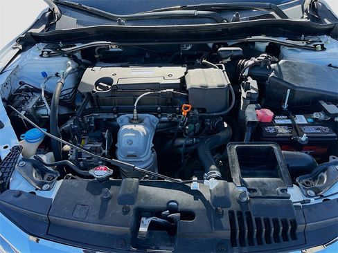 Used 2016 Honda Accord EX-L image 30