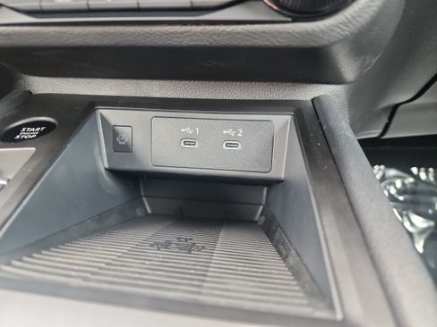 New 2026 Nissan Kicks SV AWD/4WD image 13