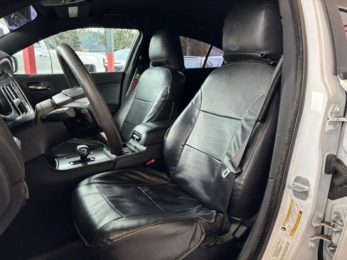 Used 2012 Dodge Charger SE image 14
