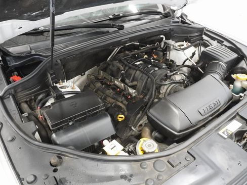 Used 2019 Dodge Durango R/T image 9