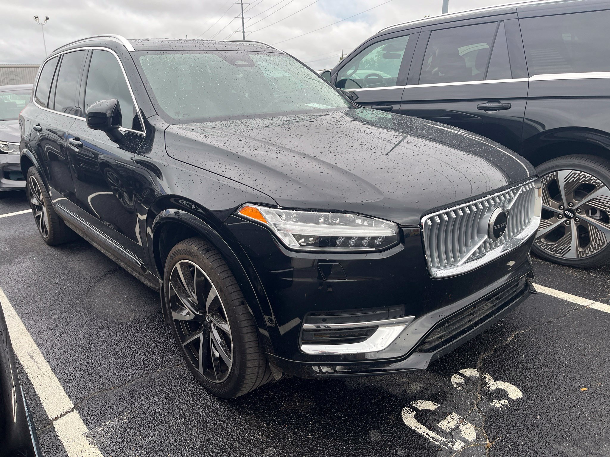 Used 2023 Volvo XC90 B6 Plus w/ Protection Package Premier AWD/4WD image 6