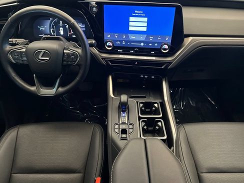 Used 2026 Lexus TX 350 AWD w/ Convenience Package image 13