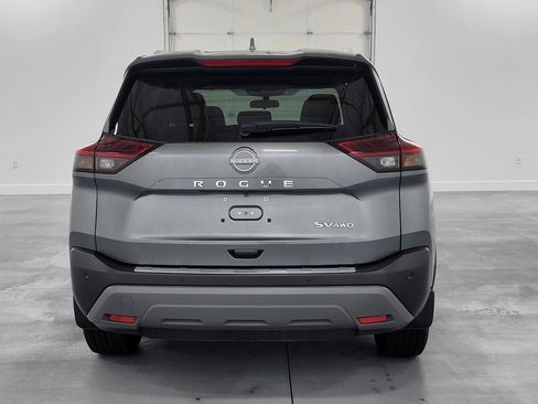 Used 2023 Nissan Rogue SV w/ SV Premium Package image 7