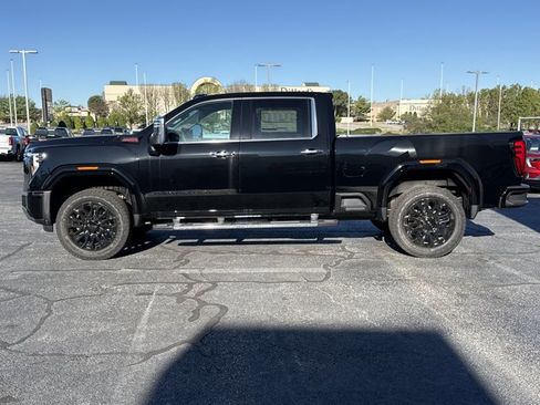New 2026 GMC Sierra 2500 Denali w/ Denali Reserve Package AWD/4WD image 12
