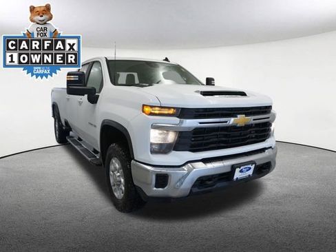 Used 2024 Chevrolet Silverado 3500 LT image 10