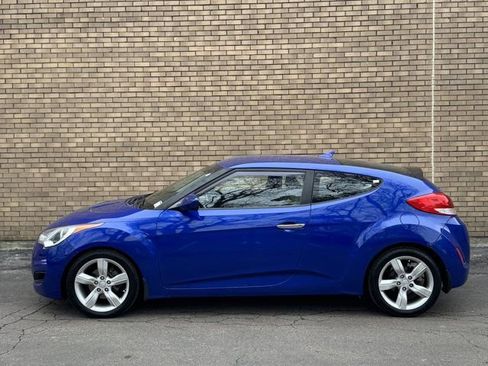 Used 2012 Hyundai Veloster image 31