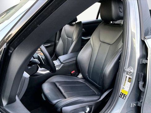 Used 2023 BMW 330i xDrive Sedan w/ Driving Assistance Package image 22