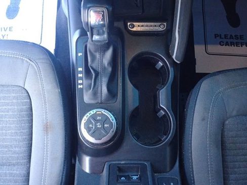 Used 2022 Ford Bronco Outer Banks image 20
