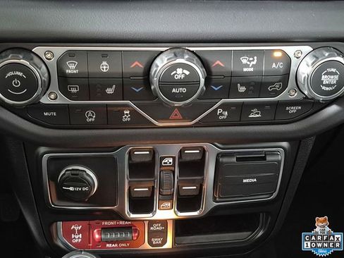 Used 2026 Jeep Wrangler Unlimited Rubicon AWD/4WD image 20