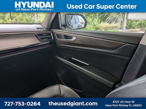 Used 2024 Volkswagen Atlas SEL Premium R-Line AWD/4WD image 26