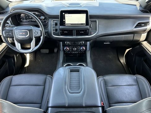 Used 2022 GMC Yukon XL SLT w/ SLT Luxury Package AWD/4WD image 20