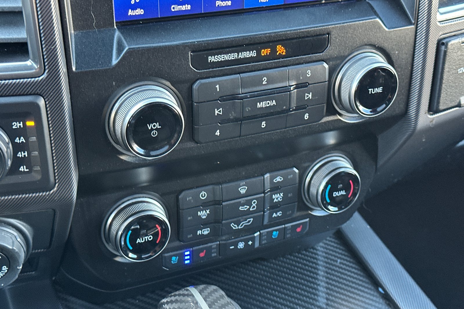 Used 2020 Ford F150 Raptor w/ Equipment Group 802A Luxury AWD/4WD image 27