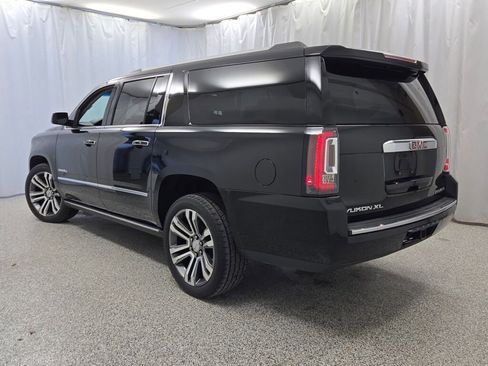 Used 2020 GMC Yukon XL Denali w/ Denali Ultimate Package image 17