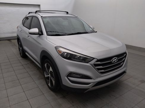 Used 2017 Hyundai Tucson Sport FWD image 13