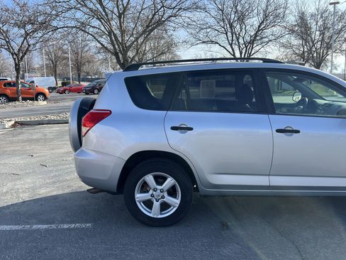 Used 2007 Toyota RAV4 Base image 13