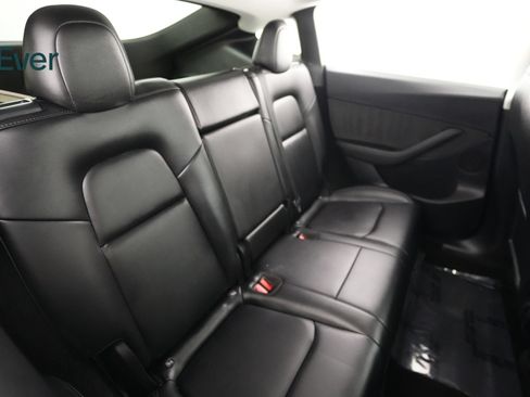 Used 2023 Tesla Model Y Long Range AWD/4WD image 5