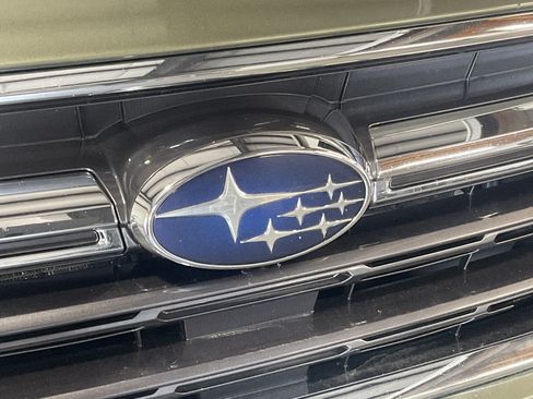 Used 2018 Subaru Outback 2.5i Premium AWD/4WD image 6