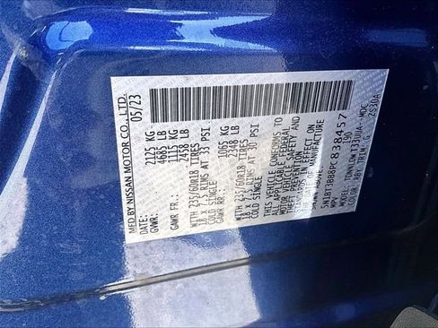 Used 2023 Nissan Rogue SV AWD/4WD image 9