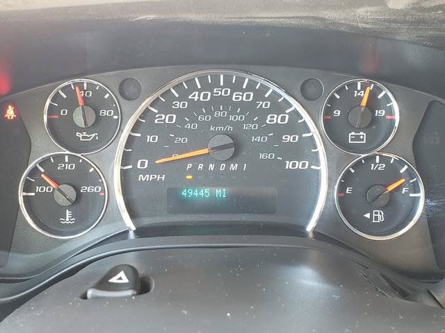 Used 2018 Chevrolet Express 2500 w/ Driver Convenience Package RWD image 24