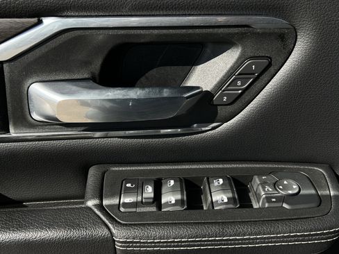 Used 2025 RAM 1500 Laramie w/ Sport Appearance Package image 24
