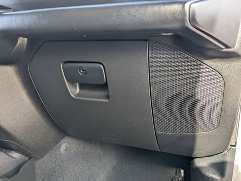 Used 2020 Jeep Gladiator Overland image 26