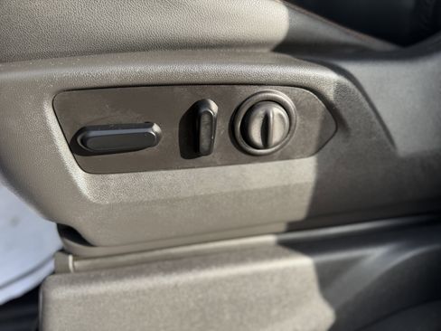 Used 2021 GMC Sierra 2500 AT4 w/ AT4 Premium Plus Package image 44