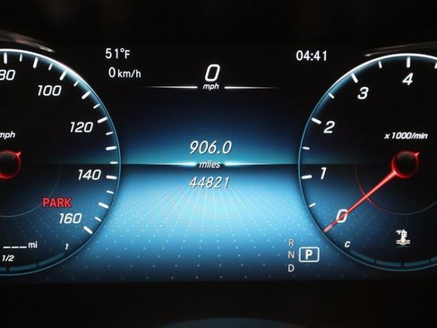 Used 2021 Mercedes-Benz C 300 4MATIC Sedan image 23