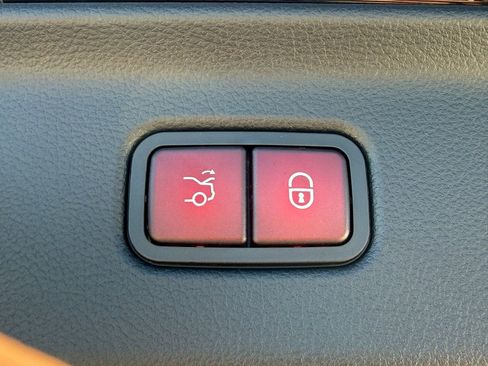 New 2026 Mercedes-Benz S 580 4MATIC Sedan image 13