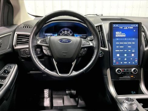 Used 2022 Ford Edge SEL w/ Convenience Package image 5