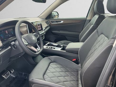 New 2026 Volkswagen Atlas SEL Premium R-Line image 9