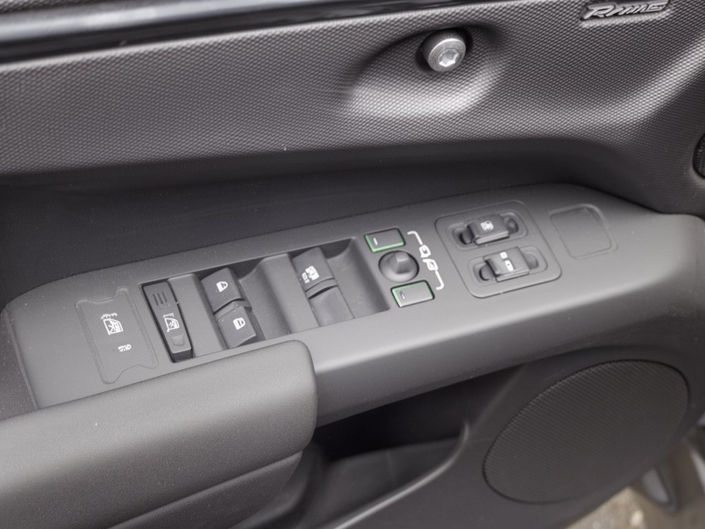 New 2026 Land Rover Defender 110 S AWD/4WD image 15