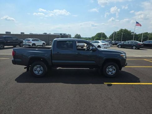Used 2023 Toyota Tacoma SR AWD/4WD image 5