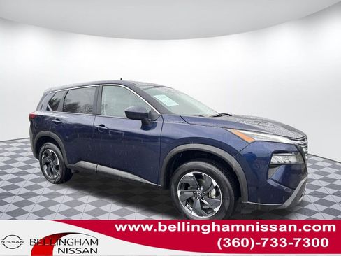 Used 2025 Nissan Rogue SV image 1
