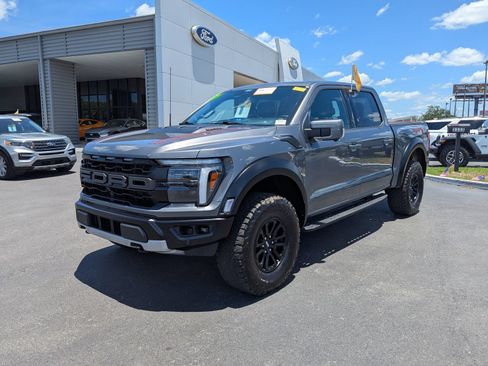 Certified 2025 Ford F150 Raptor AWD/4WD image 8