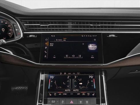 New 2026 Audi Q8 Premium Plus w/ Premium Plus Package image 7