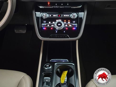 Used 2020 Lincoln Corsair FWD image 23