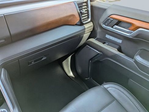 Used 2022 GMC Sierra 1500 Denali image 17