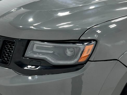 Used 2020 Jeep Grand Cherokee SRT AWD/4WD image 37