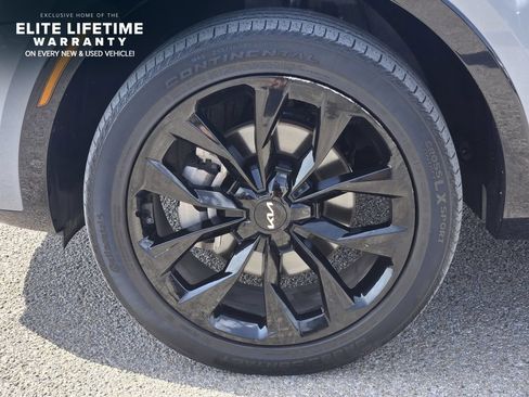 Certified 2023 Kia Sorento SX AWD/4WD image 11