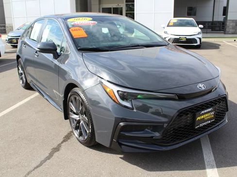 Certified 2026 Toyota Corolla SE FWD image 2