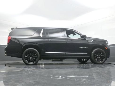 Used 2023 GMC Yukon XL Denali AWD/4WD image 52