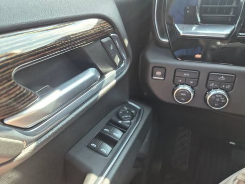 Used 2024 GMC Sierra 1500 Elevation AWD/4WD image 13