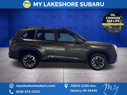 New 2026 Subaru Forester Premium AWD/4WD image 8