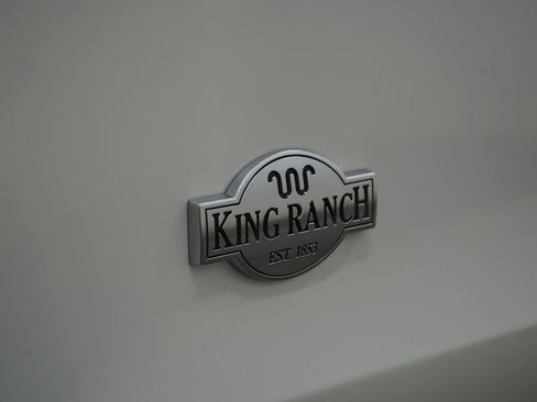 Used 2025 Ford Expedition Max King Ranch AWD/4WD image 35