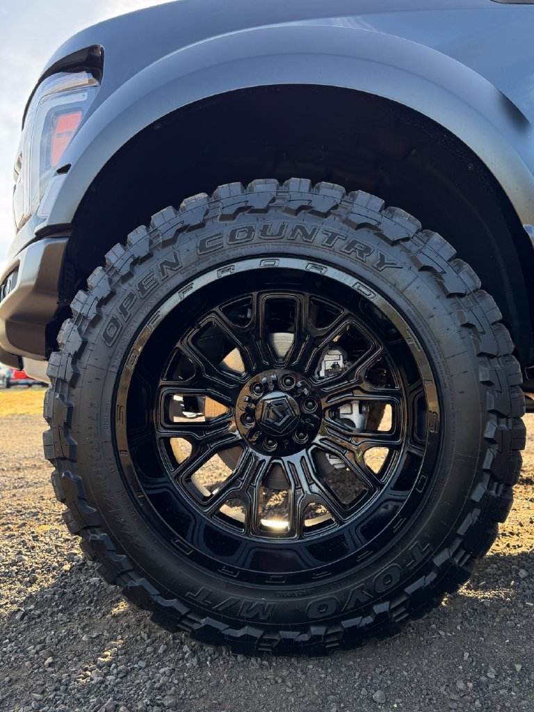 Used 2025 Ford F150 Raptor w/ Equipment Group 803A Raptor R AWD/4WD image 64