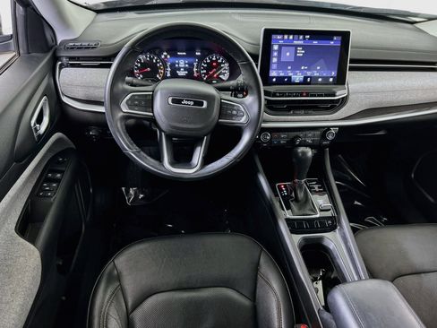 Used 2022 Jeep Compass Latitude AWD/4WD image 21