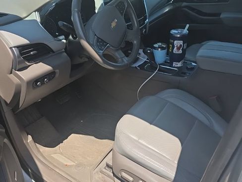 Used 2020 Chevrolet Traverse Premier AWD/4WD image 5