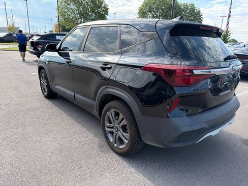 Used 2021 Kia Seltos LX AWD/4WD image 10